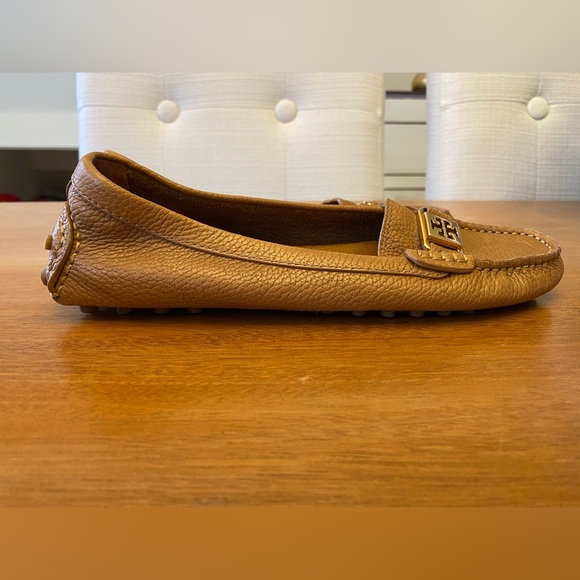 Tory Burch Kendrick Brown Leather Driving Moccasin Loafers - Womens Size 9. - Picture 3 of 3